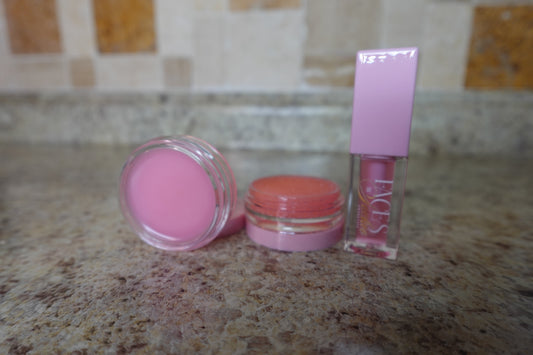 Rejuvenating Lip Kit  Peach flavored 🍑